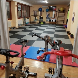 fitnesscentrum universal bernolakova 17 presov fitnescentrum na e-fitko.sk